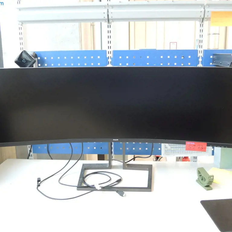 Monitor curvo de 49 Philips Brilliance 499P