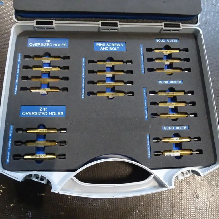 Komplet merilnih čepov (HT00518-005) SAICA Codigo Gage