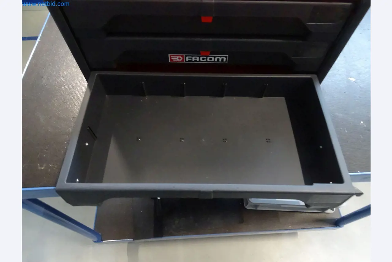 LILIUM eAircraft GmbH / LILIUM GmbH; machines, test systems and operating equipment for the production of eVTOLs-4