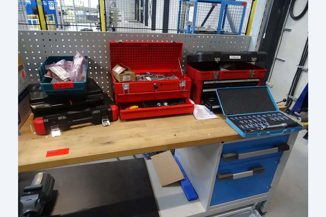 LILIUM eAircraft GmbH / LILIUM GmbH; machines, test systems and operating equipment for the production of eVTOLs-1