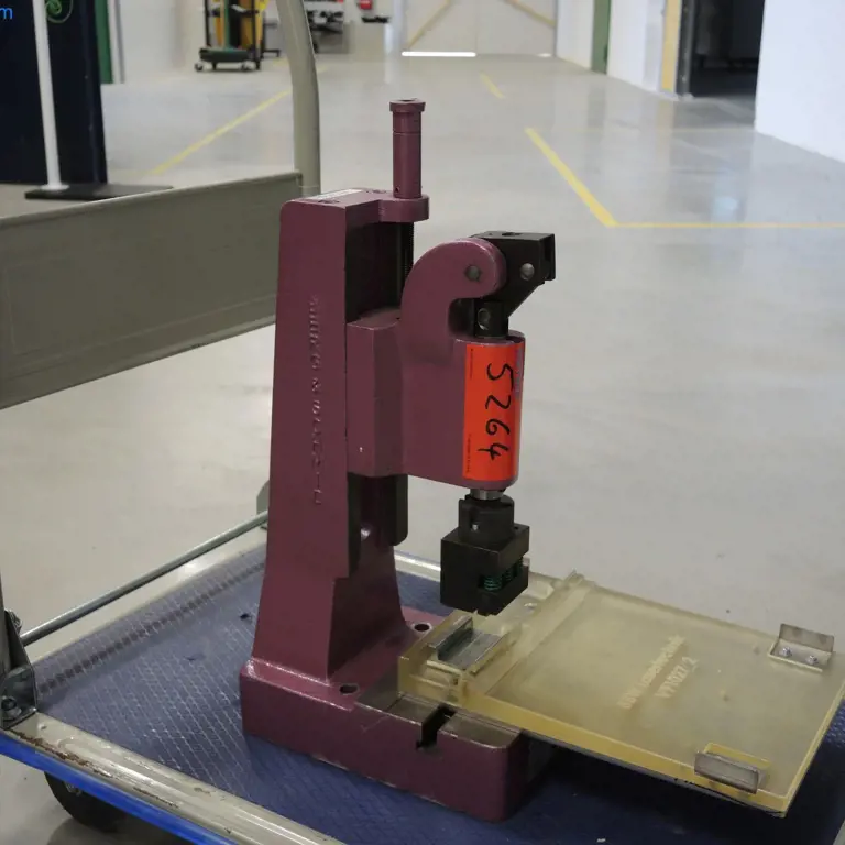 Pulsador basculante Berg&Schmid HK800