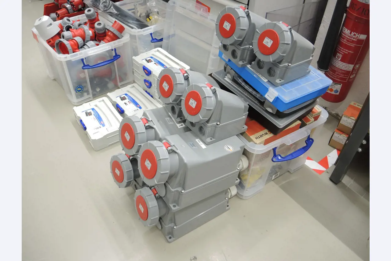 LILIUM eAircraft GmbH / LILIUM GmbH; machines, testsystemen en bedieningsapparatuur voor de productie van eVTOL's-13