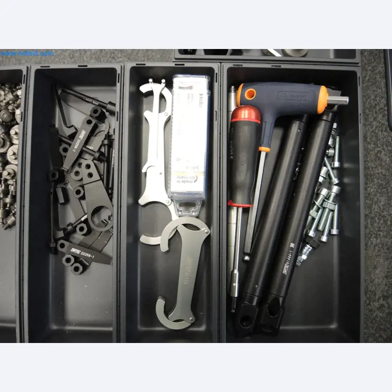 LILIUM eAircraft GmbH / LILIUM GmbH; machines, test systems and operating equipment for the production of eVTOLs-10