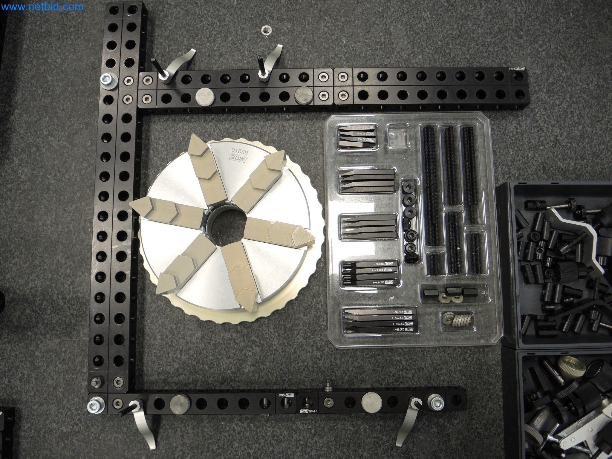 LILIUM eAircraft GmbH / LILIUM GmbH; maszyny, systemy testowe i sprzęt operacyjny do produkcji eVTOLs-2
