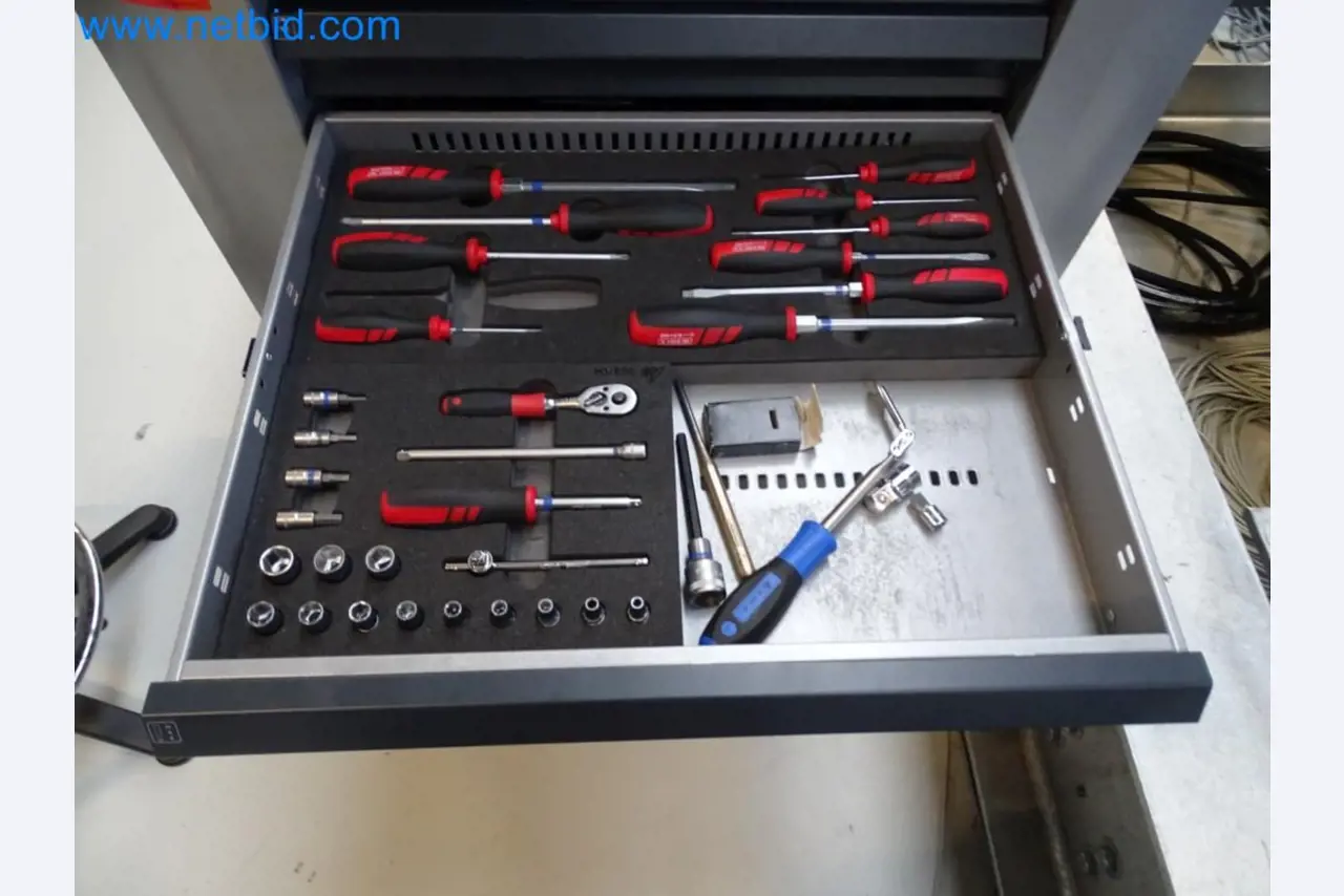 LILIUM eAircraft GmbH / LILIUM GmbH; machines, test systems and operating equipment for the production of eVTOLs-4