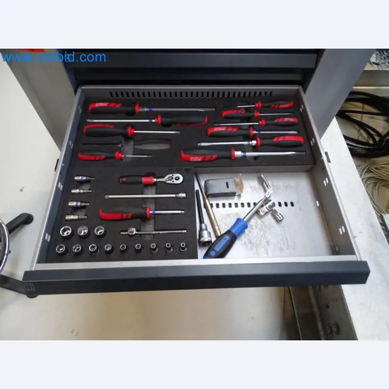 LILIUM eAircraft GmbH / LILIUM GmbH; machines, test systems and operating equipment for the production of eVTOLs-4