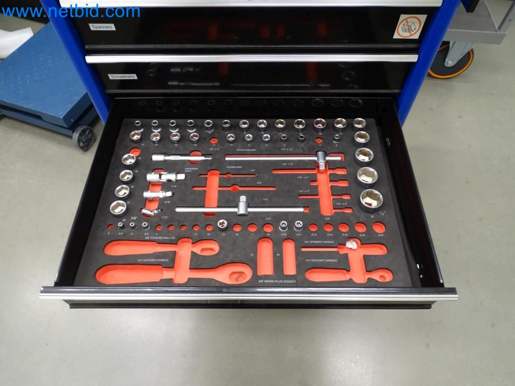 LILIUM eAircraft GmbH / LILIUM GmbH; machines, test systems and operating equipment for the production of eVTOLs-4