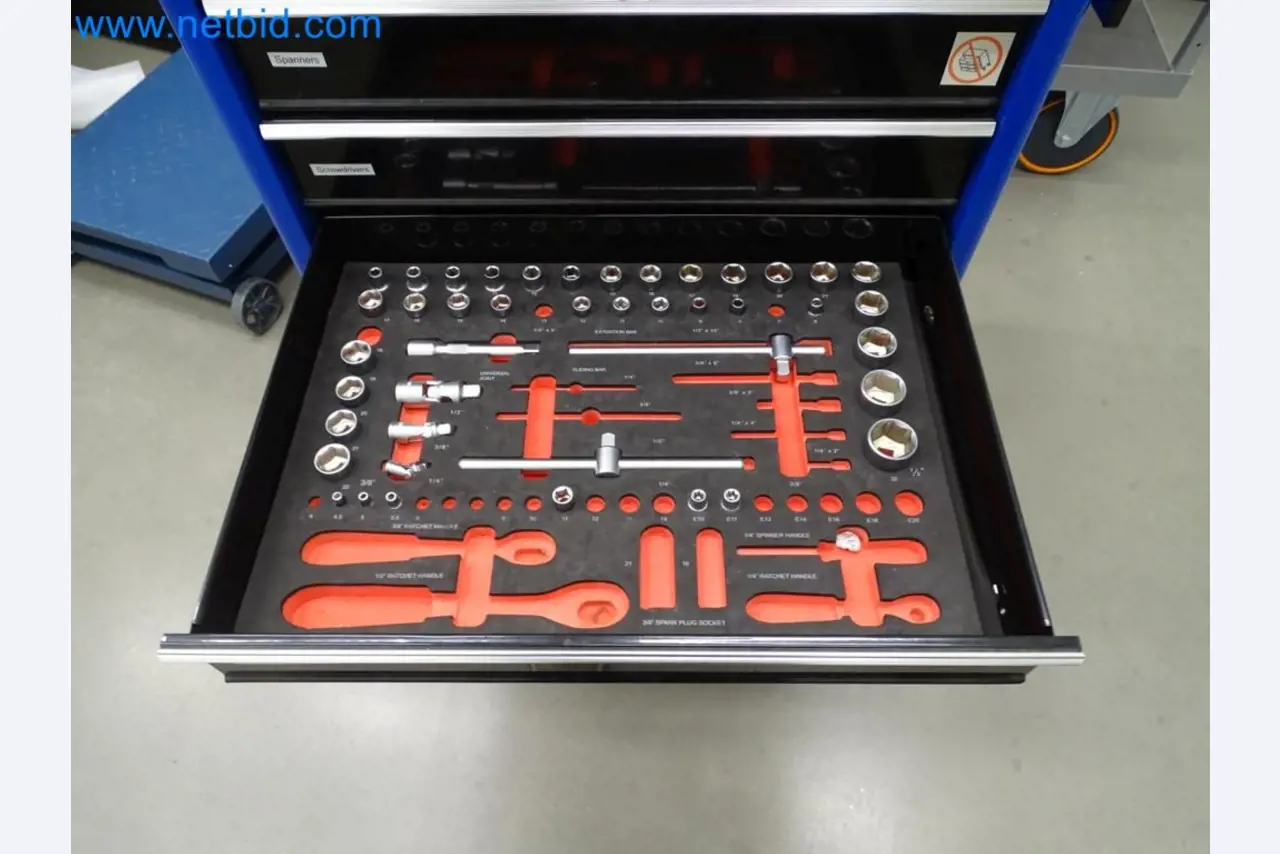 LILIUM eAircraft GmbH / LILIUM GmbH; machines, test systems and operating equipment for the production of eVTOLs-4