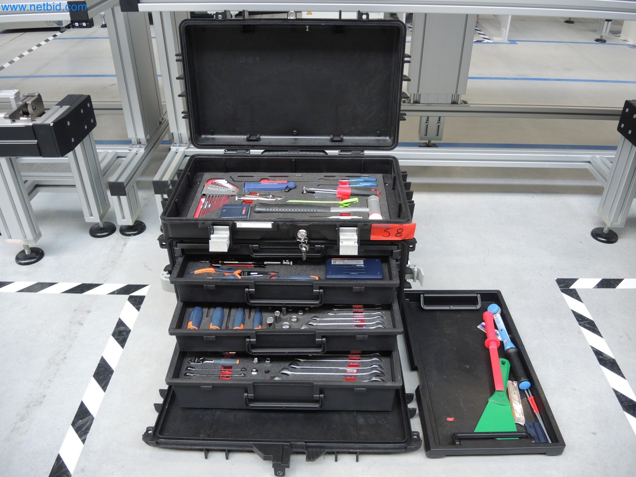 LILIUM eAircraft GmbH / LILIUM GmbH; machines, test systems and operating equipment for the production of eVTOLs-1