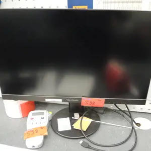 2 27-palčni monitorji ViewSonic