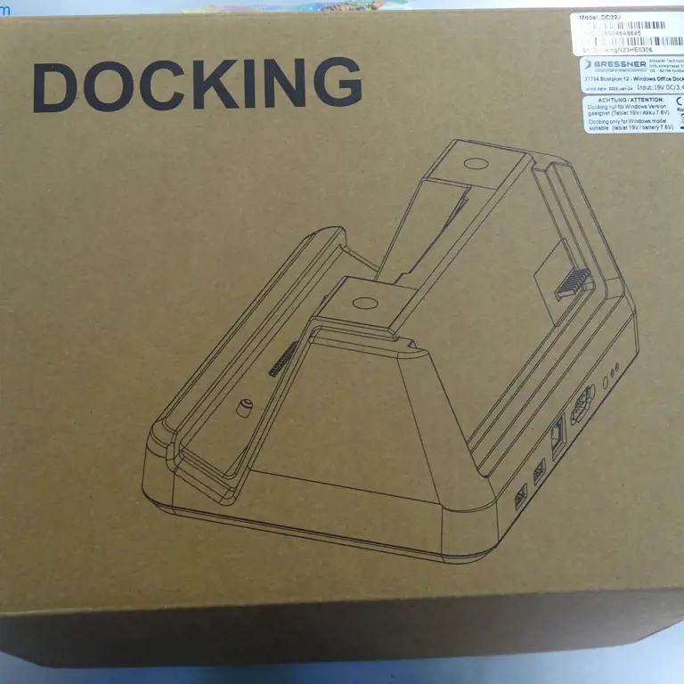 10 Estación de acoplamiento Bressner dc22j