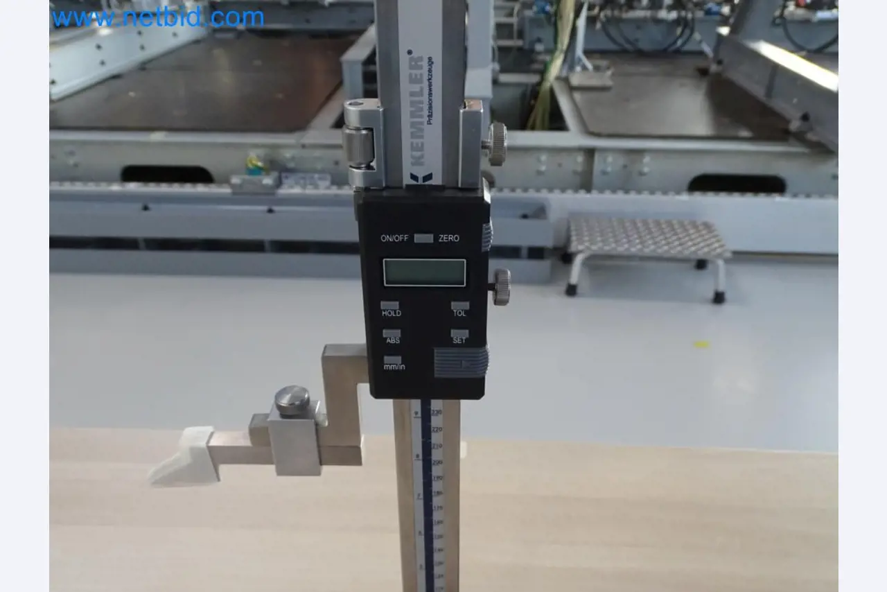 LILIUM eAircraft GmbH / LILIUM GmbH ; machines, installations d'essai et équipements d'exploitation pour la fabrication d'eVTOL-2