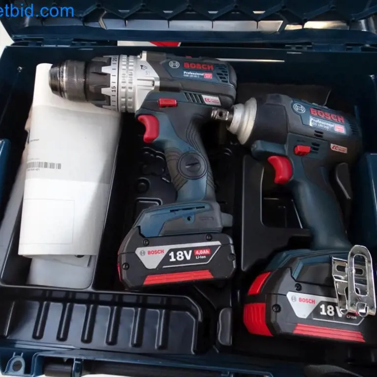 Akumulatorski udarni ključ Bosch Professional GDS 18V-300