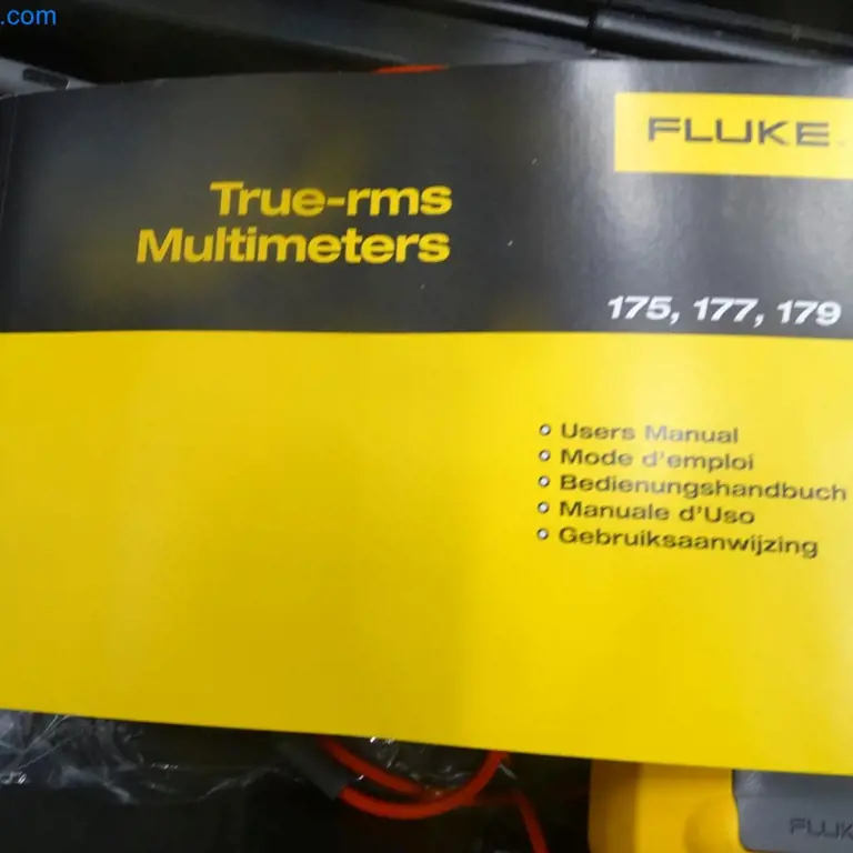 Multímetro Fluke 115 True RMS