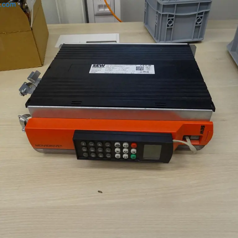 Inversor de aplicación SEV-Eurodrive Movidrive