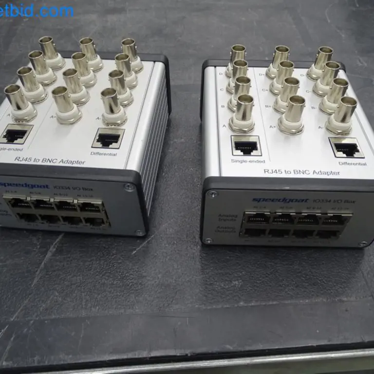 2 Adaptador de RJ45 a BNC Speedgoat IO334 I/O Box