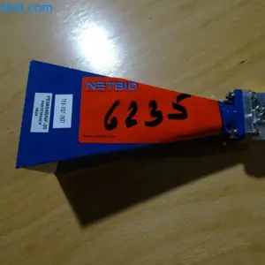 Antena Ganancia estándar Bocina WR62 20 dB 12,4 GHz a 18 GHz Pasternack PE9854B/NF-20