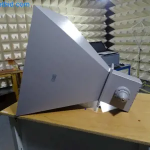 Antena Ganancia estándar Bocina Pasternack PEWAN975-15NF