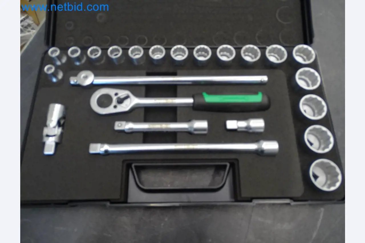 LILIUM eAircraft GmbH / LILIUM GmbH; machines, test systems and operating equipment for the production of eVTOLs-1