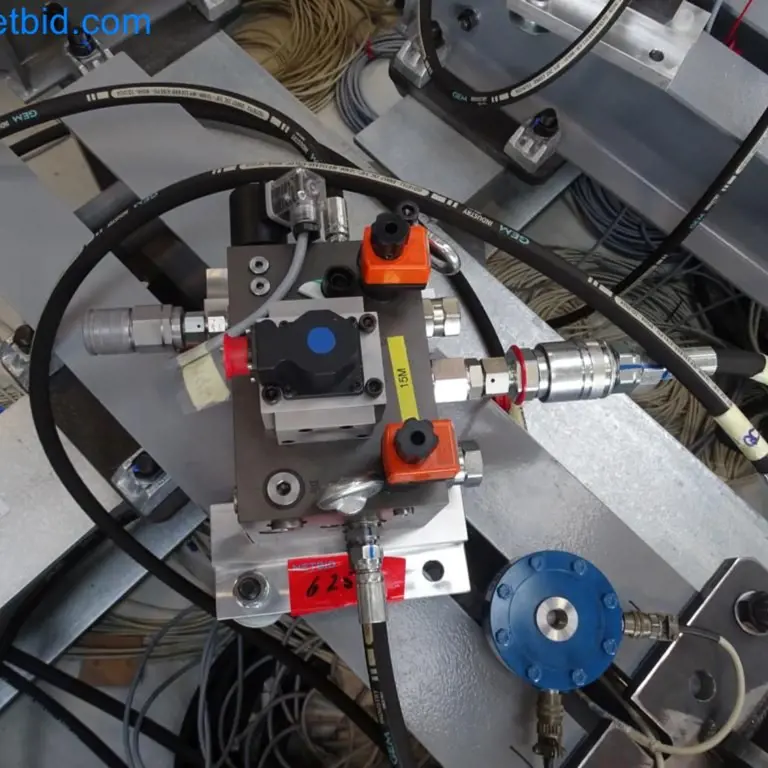 4 Distribuidor hidráulico (SIN mangueras de conexión) Rota Teknik RT 24