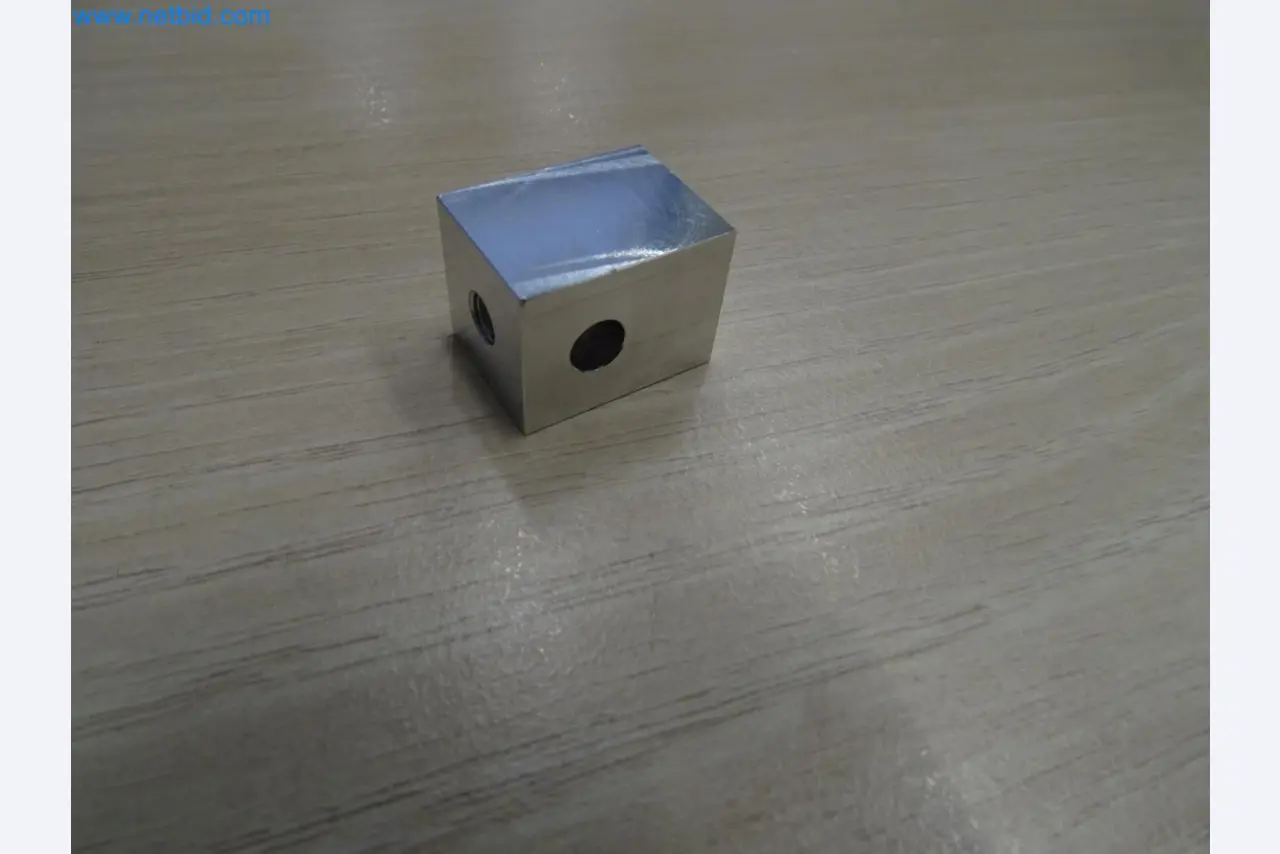 LILIUM eAircraft GmbH / LILIUM GmbH; machines, test systems and operating equipment for the production of eVTOLs-1