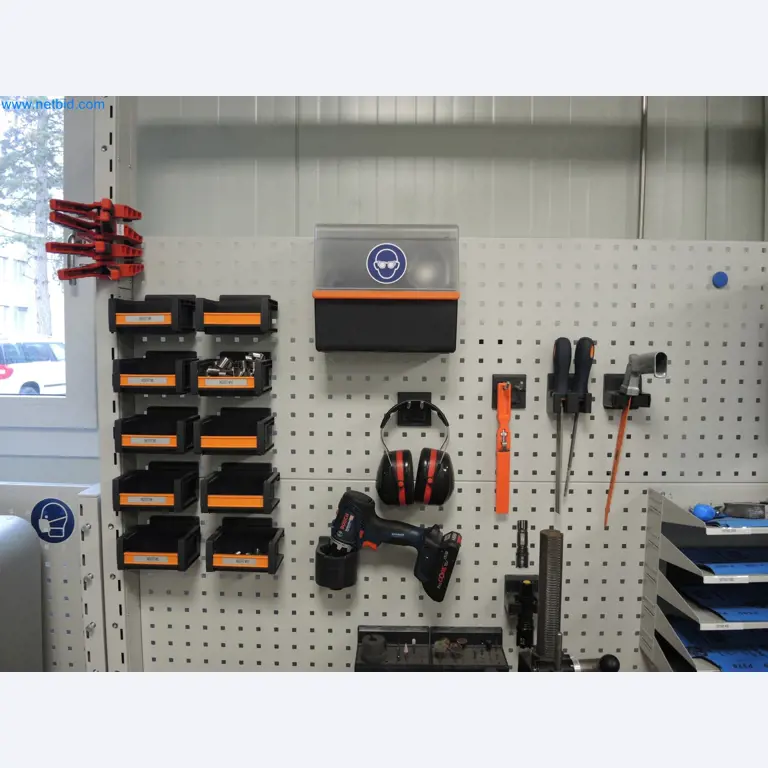 LILIUM eAircraft GmbH / LILIUM GmbH; máquinas, sistemas de prueba y equipos operativos para la producción de eVTOLs-3