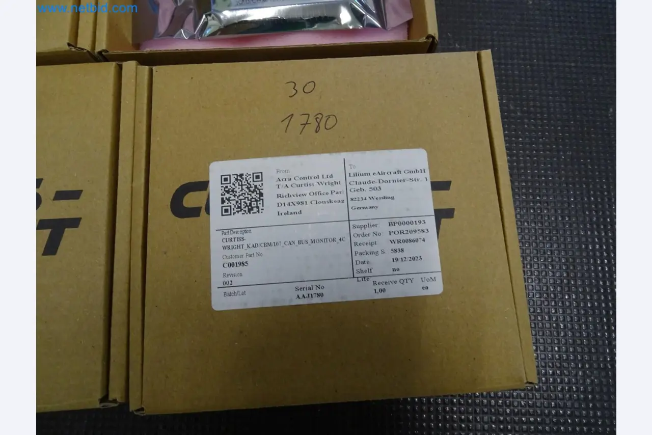 LILIUM eAircraft GmbH / LILIUM GmbH ; machines, installations d'essai et équipements d'exploitation pour la fabrication d'eVTOL-3