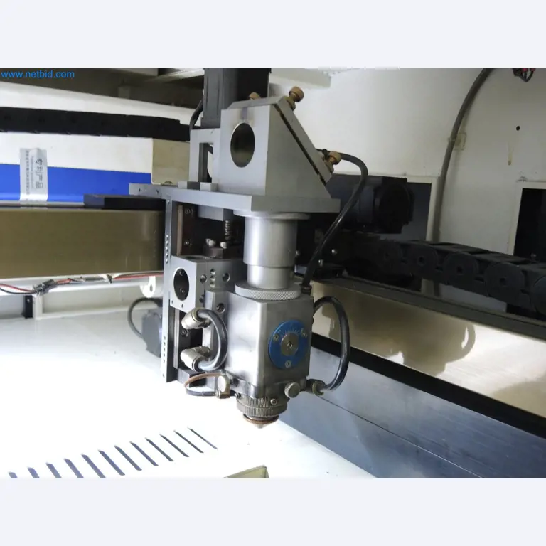 LILIUM eAircraft GmbH / LILIUM GmbH ; machines, installations d'essai et équipements d'exploitation pour la fabrication d'eVTOL-5