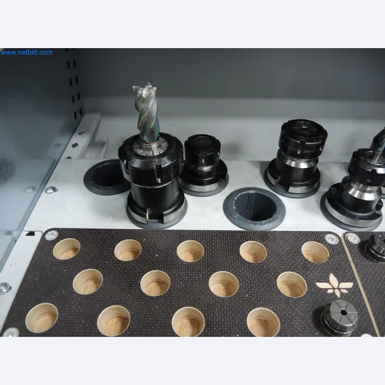 LILIUM eAircraft GmbH / LILIUM GmbH; maszyny, systemy testowe i sprzęt operacyjny do produkcji eVTOLs-9