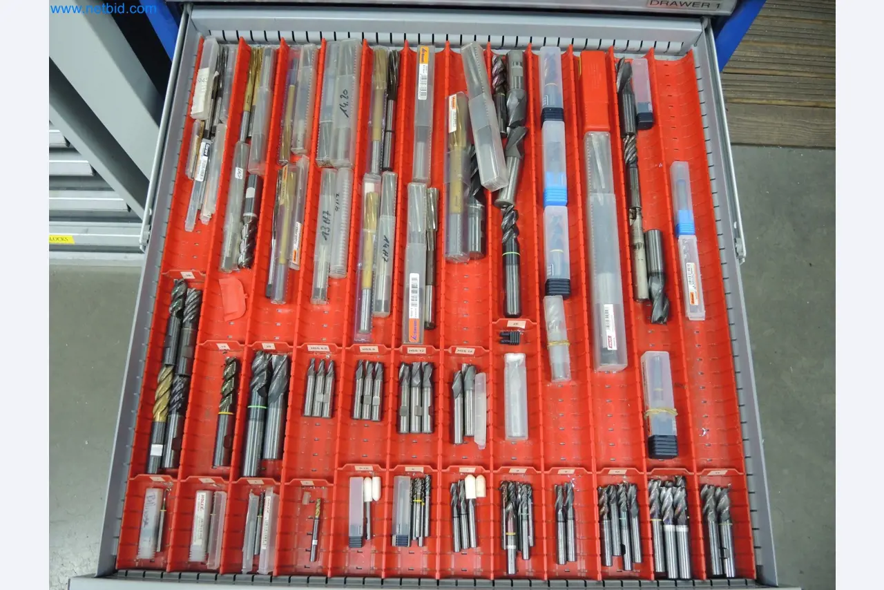 LILIUM eAircraft GmbH / LILIUM GmbH; stroji, preskusni sistemi in delovna oprema za proizvodnjo eVTOL-4