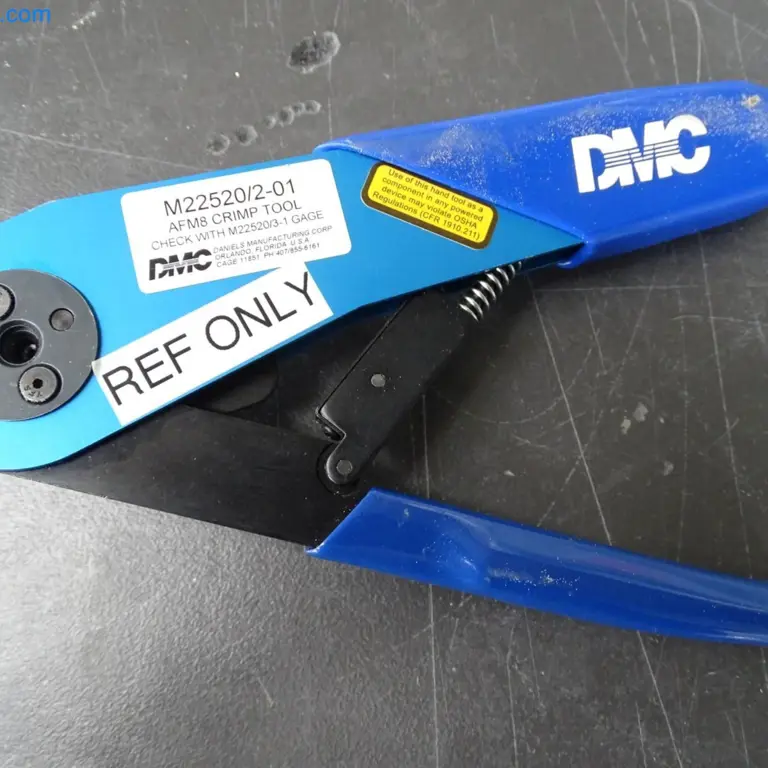 Crimp-Systemzange DMC M22520/2-01