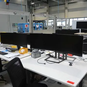 4 49" curved monitors Philips Brilliance 499P