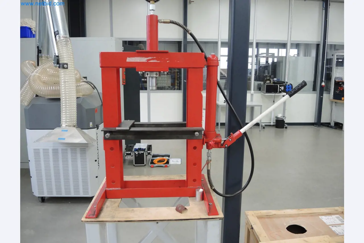 LILIUM eAircraft GmbH / LILIUM GmbH; stroje, zkušební systémy a provozní zařízení pro výrobu eVTOLů-3