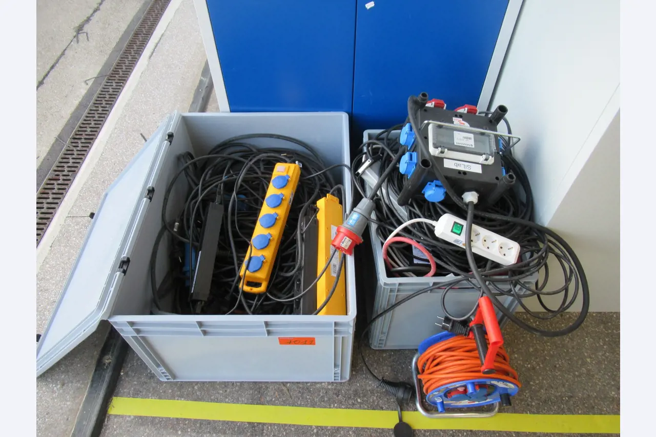 LILIUM eAircraft GmbH / LILIUM GmbH; machines, test systems and operating equipment for the production of eVTOLs-1