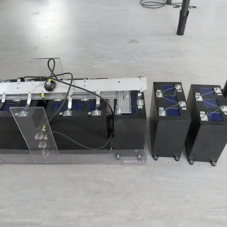 7 Kondenzatorji TDK B25645A2677K003