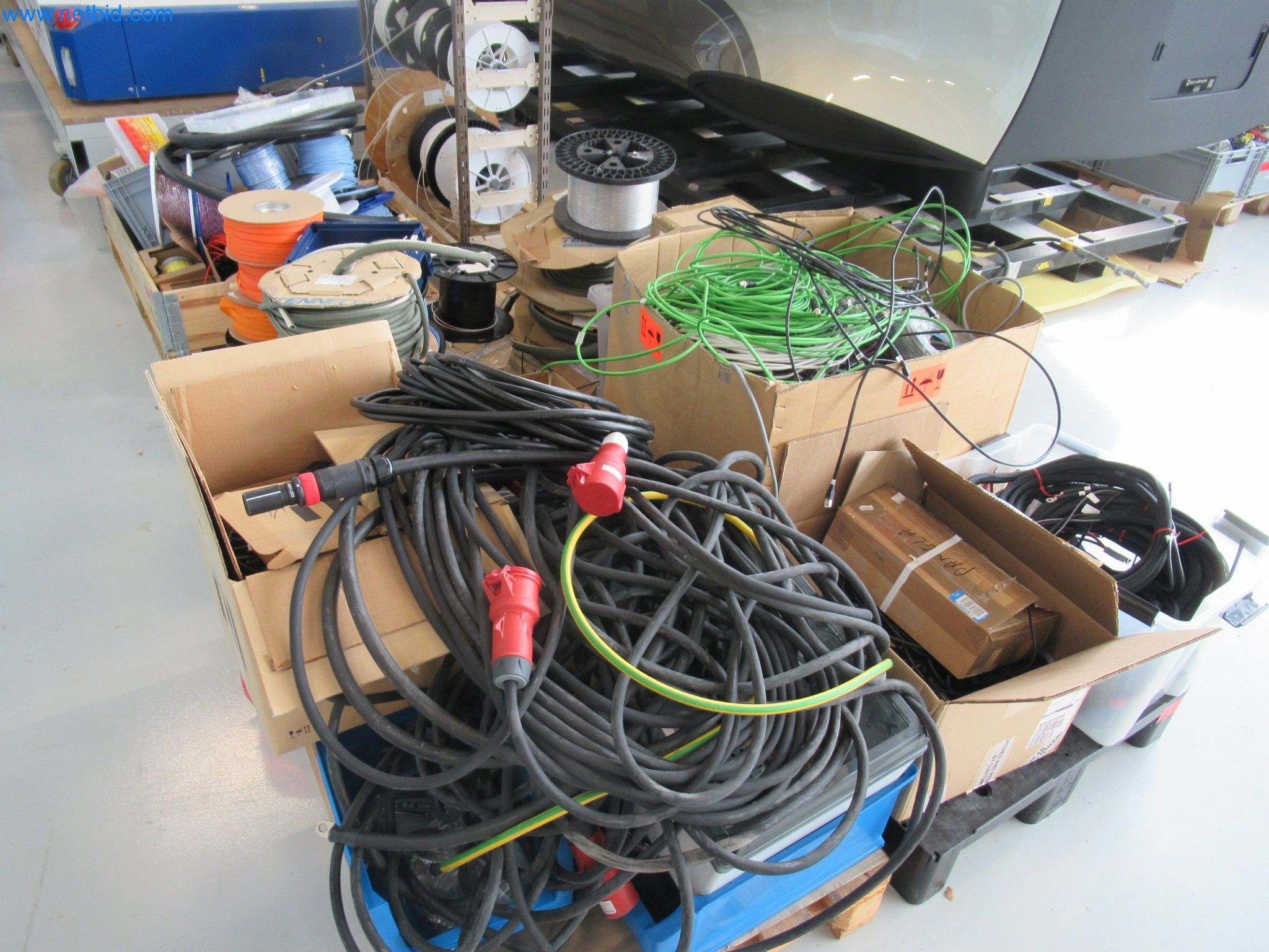 LILIUM eAircraft GmbH / LILIUM GmbH; machines, test systems and operating equipment for the production of eVTOLs-1