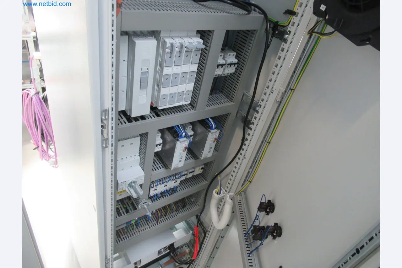 LILIUM eAircraft GmbH / LILIUM GmbH ; machines, installations d'essai et équipements d'exploitation pour la fabrication d'eVTOL-16