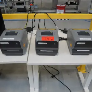 3 Etikettendrucker (Zuschlag unter Vorbehalt) Zebra ZD621
