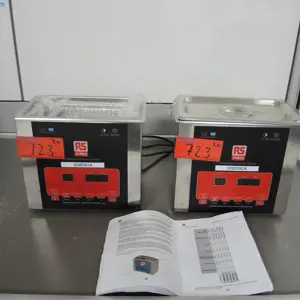 2 Bain à ultrasons RS Pro UT 8031/EUK