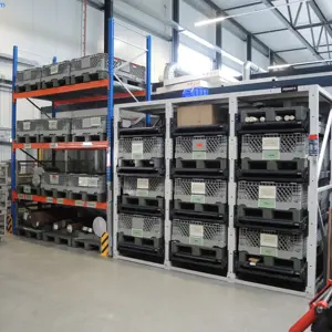 Lot de matières premières aluminium, VA, titane, cuivre, acier (SANS rayonnages de stockage)