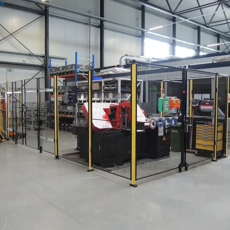 Grid enclosure