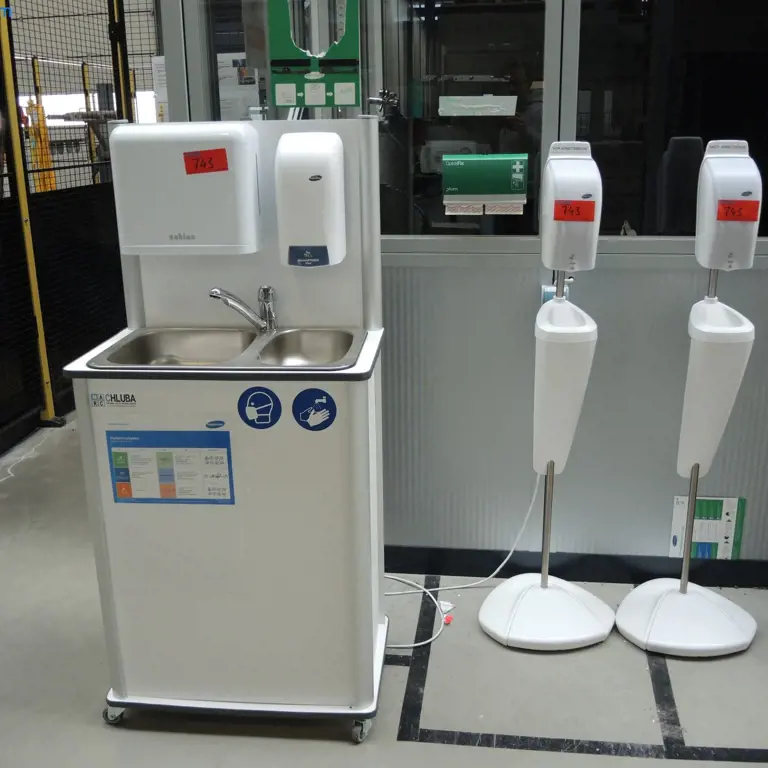 Mobilni umivalnik Chluba