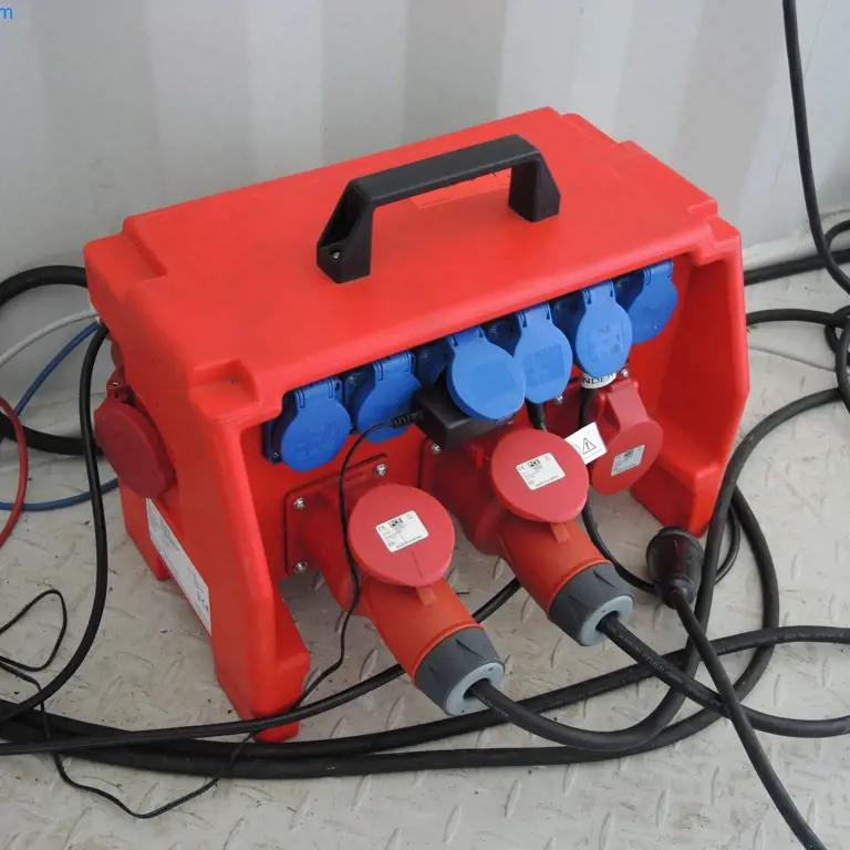 Draagbare stroomverdeler Würth M-SVPK 16/3-6/RAL3020