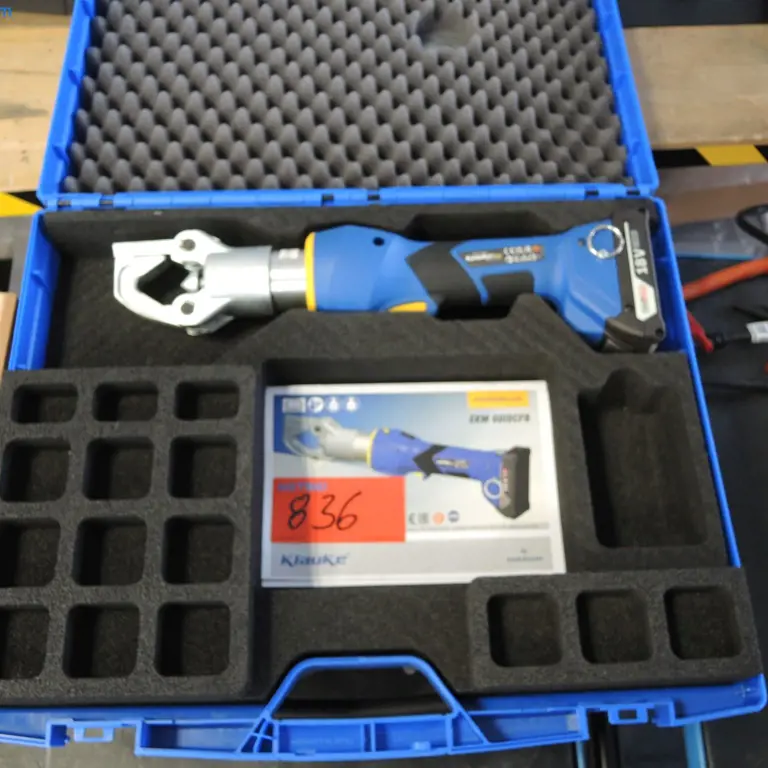 Krimpovací kleště napájené baterií Klauke Mini EKM60IDCFB