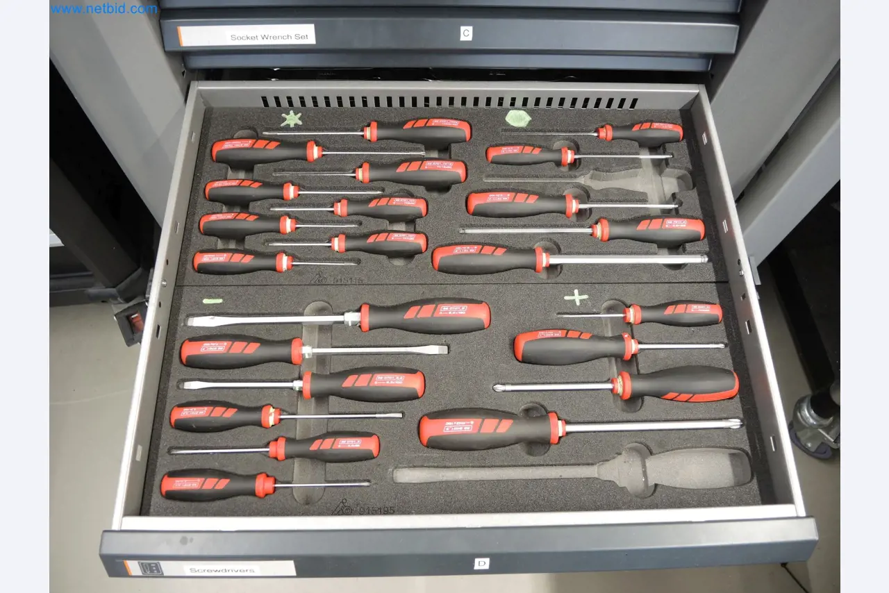 LILIUM eAircraft GmbH / LILIUM GmbH; machines, test systems and operating equipment for the production of eVTOLs-5