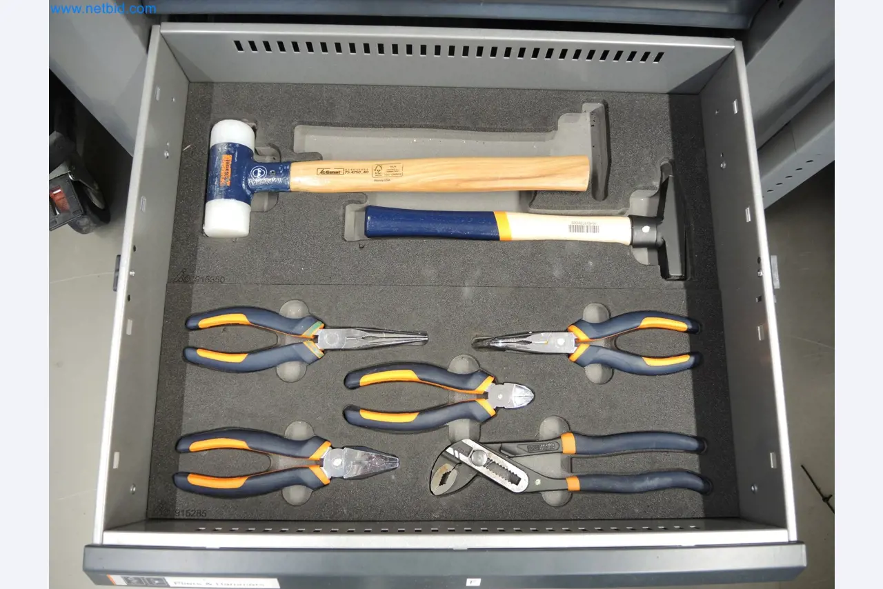 LILIUM eAircraft GmbH / LILIUM GmbH; machines, test systems and operating equipment for the production of eVTOLs-7