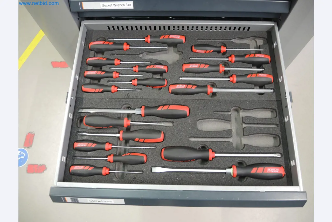 LILIUM eAircraft GmbH / LILIUM GmbH; machines, test systems and operating equipment for the production of eVTOLs-4