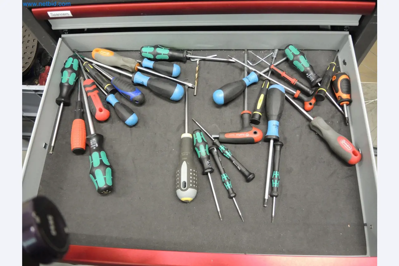 LILIUM eAircraft GmbH / LILIUM GmbH; machines, test systems and operating equipment for the production of eVTOLs-4