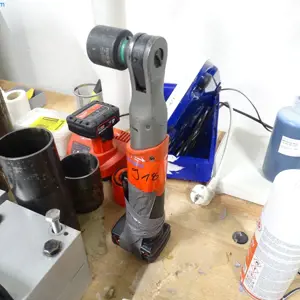 Akku-Winkelschrauber (Gehäuse defekt) Milwaukee M12 FIR12