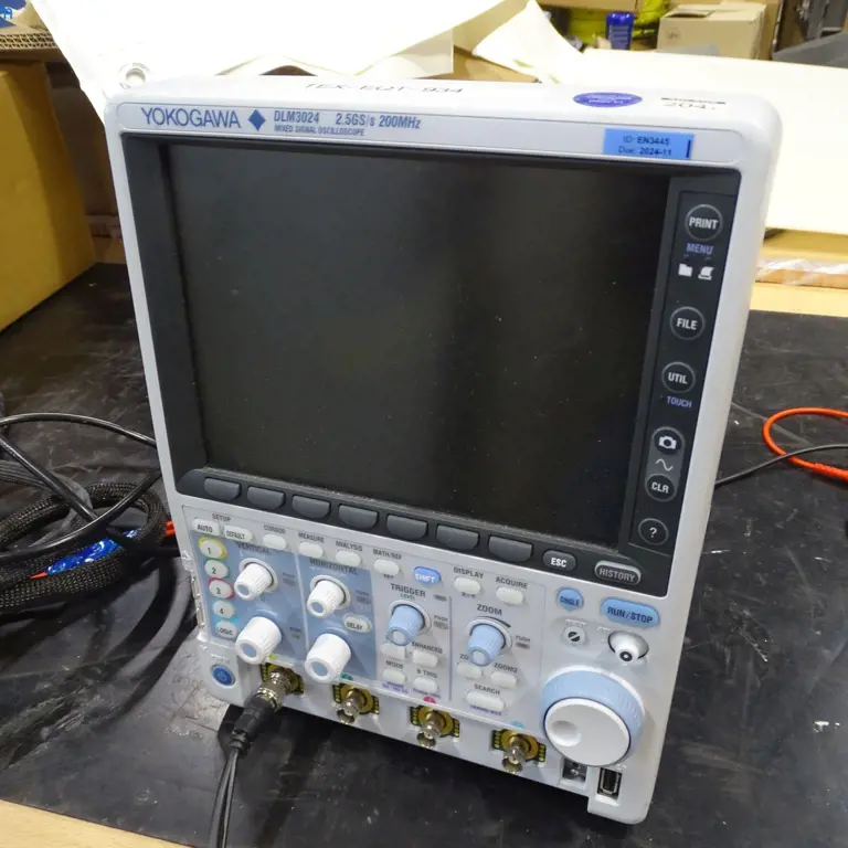 Osciloskop pro smíšené signály (TEX-EQT-934) Yokogawa DLM3024